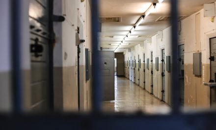 Conditions indignes et surpopulation à la prison de Varces : ma question au garde des sceaux