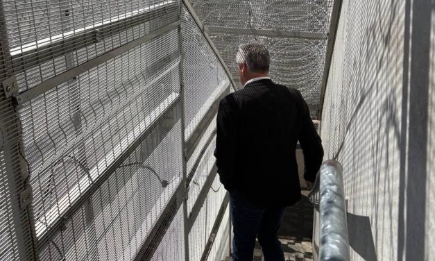 Visite du CRA de Nîmes : une politique migratoire en échec
