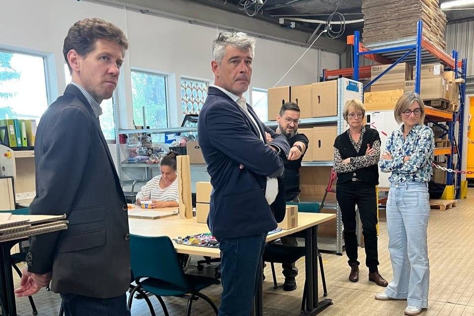 Visite d’une « entreprise à but d’emploi » à Echirolles