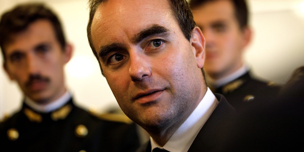 « La survie du gouvernement ne règle pas la crise de la Ve République » – Ma réaction à Sébastien Lecornu