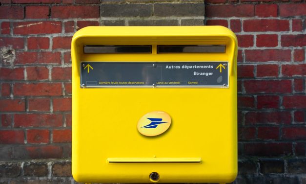La Poste est-elle encore un service public ?