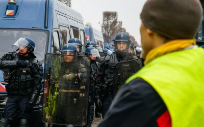Démocratie ou fascisme : Sébastien Lecornu doit choisir